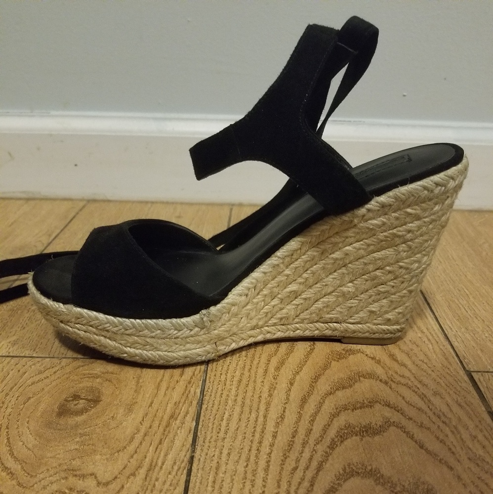 Guese  open toe wedges - Picture 4 of 4